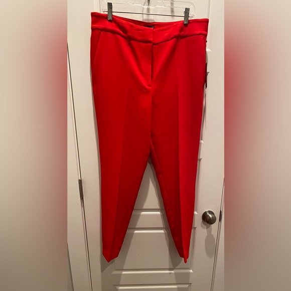 Vince Camuto Bi-Stretch Crepe Pintuck Skinny Pants in Red - Size 14 (NWT) - Picture 6 of 11